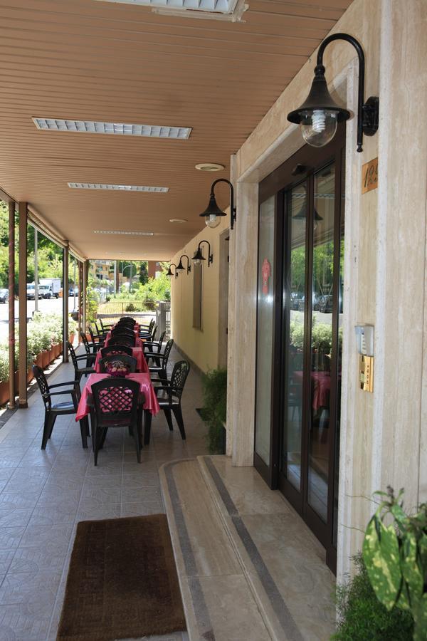 Hotel Ludovici Fiuggi Luaran gambar