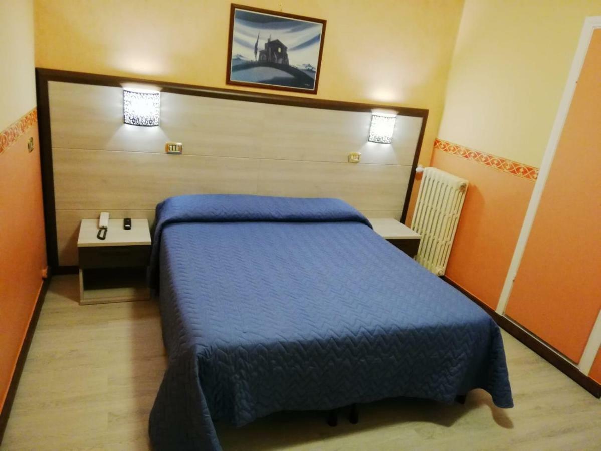Hotel Ludovici Fiuggi Luaran gambar